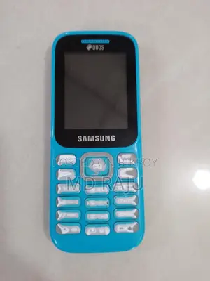 Samsung Guru Music 2 . (Used)