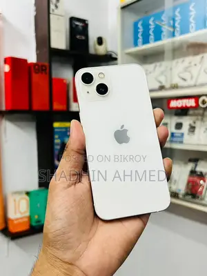 Apple iPhone 13 (Used)