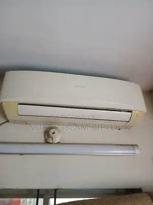 1.5 Ton AC, 6/7 Years Used