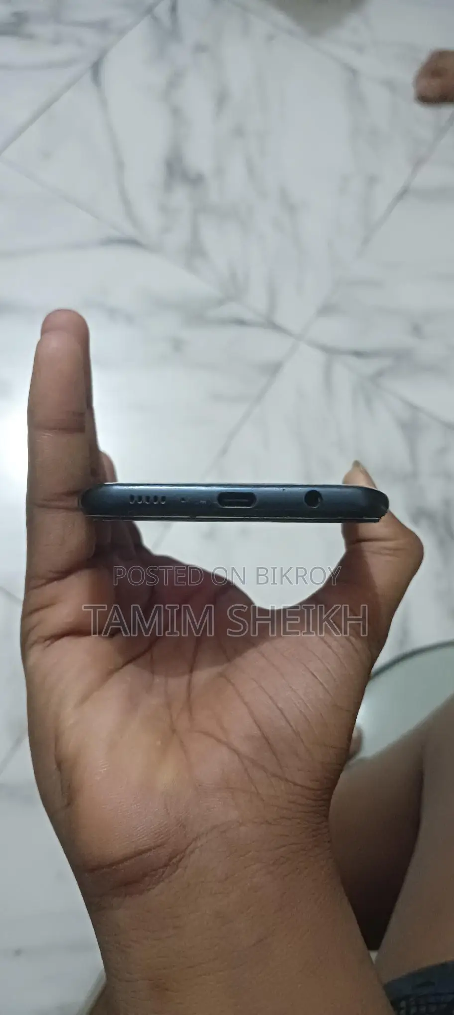 Samsung Galaxy A20 (Used)