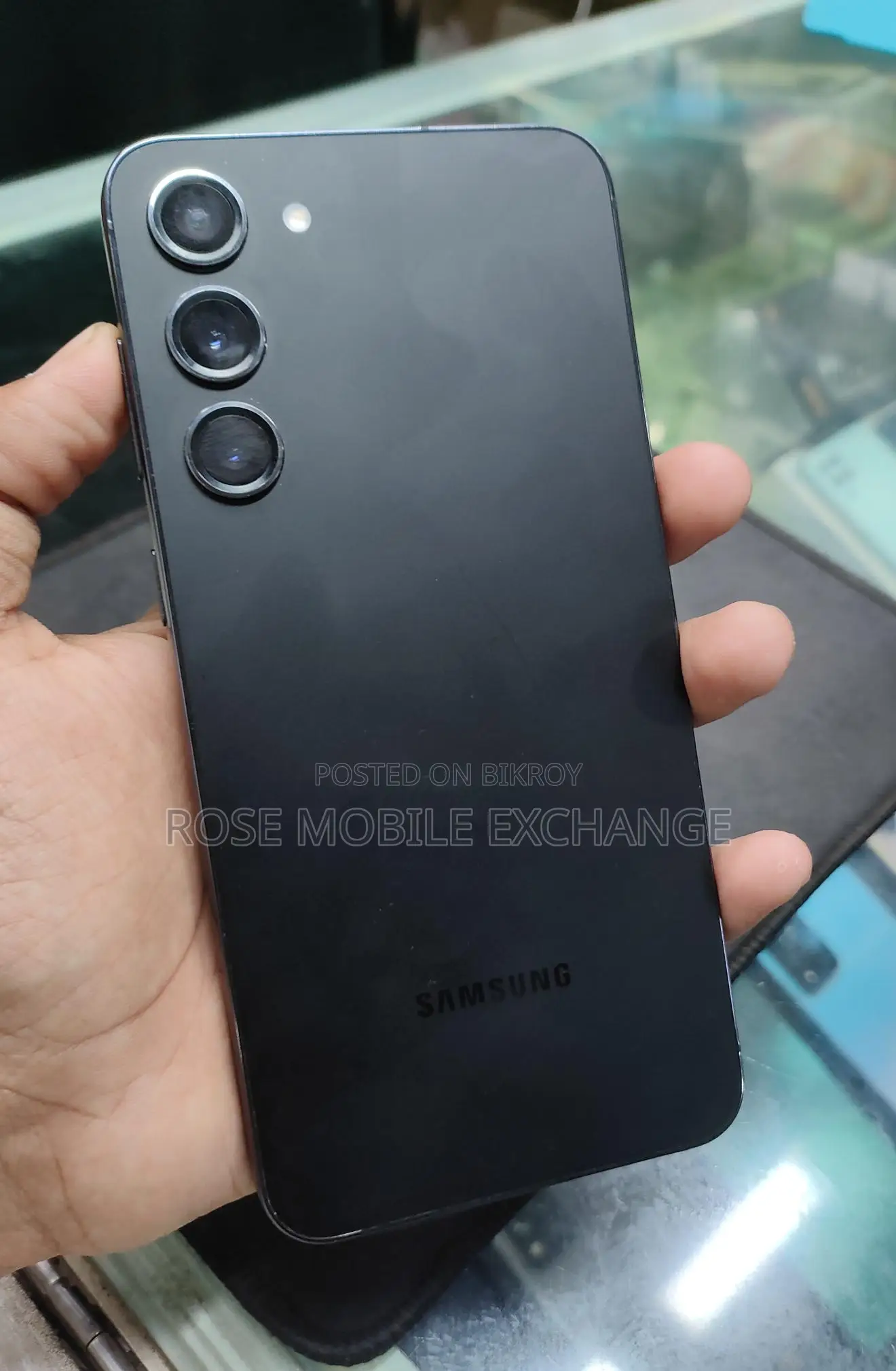 Samsung Galaxy S23+ . (Used)