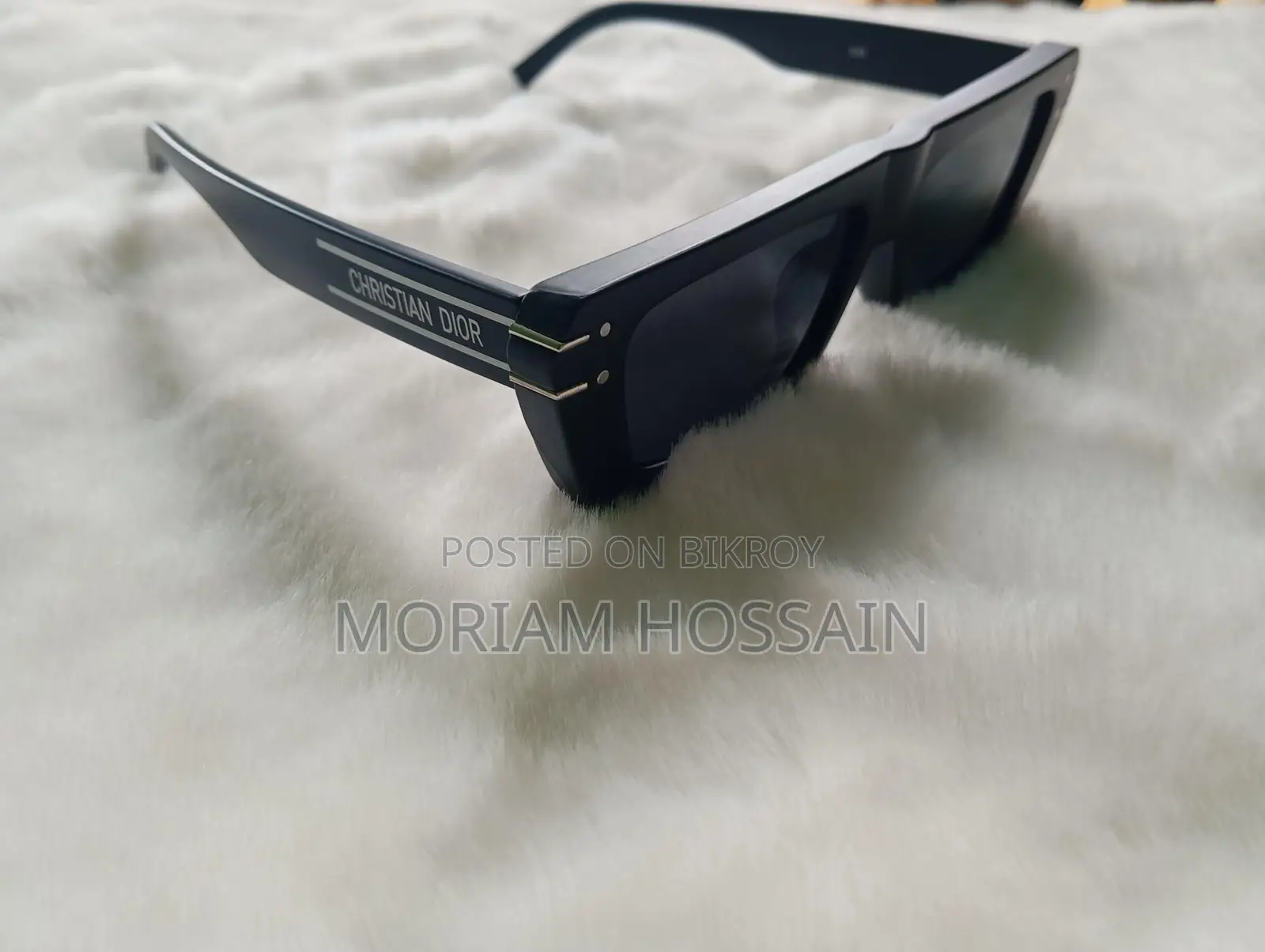 S Hossain Luxura