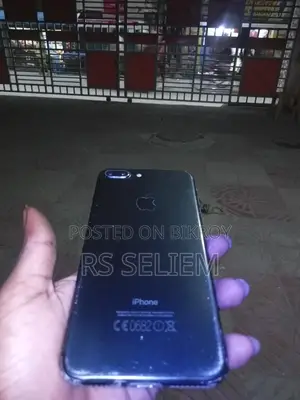 Apple iPhone 7 Plus . (Used)