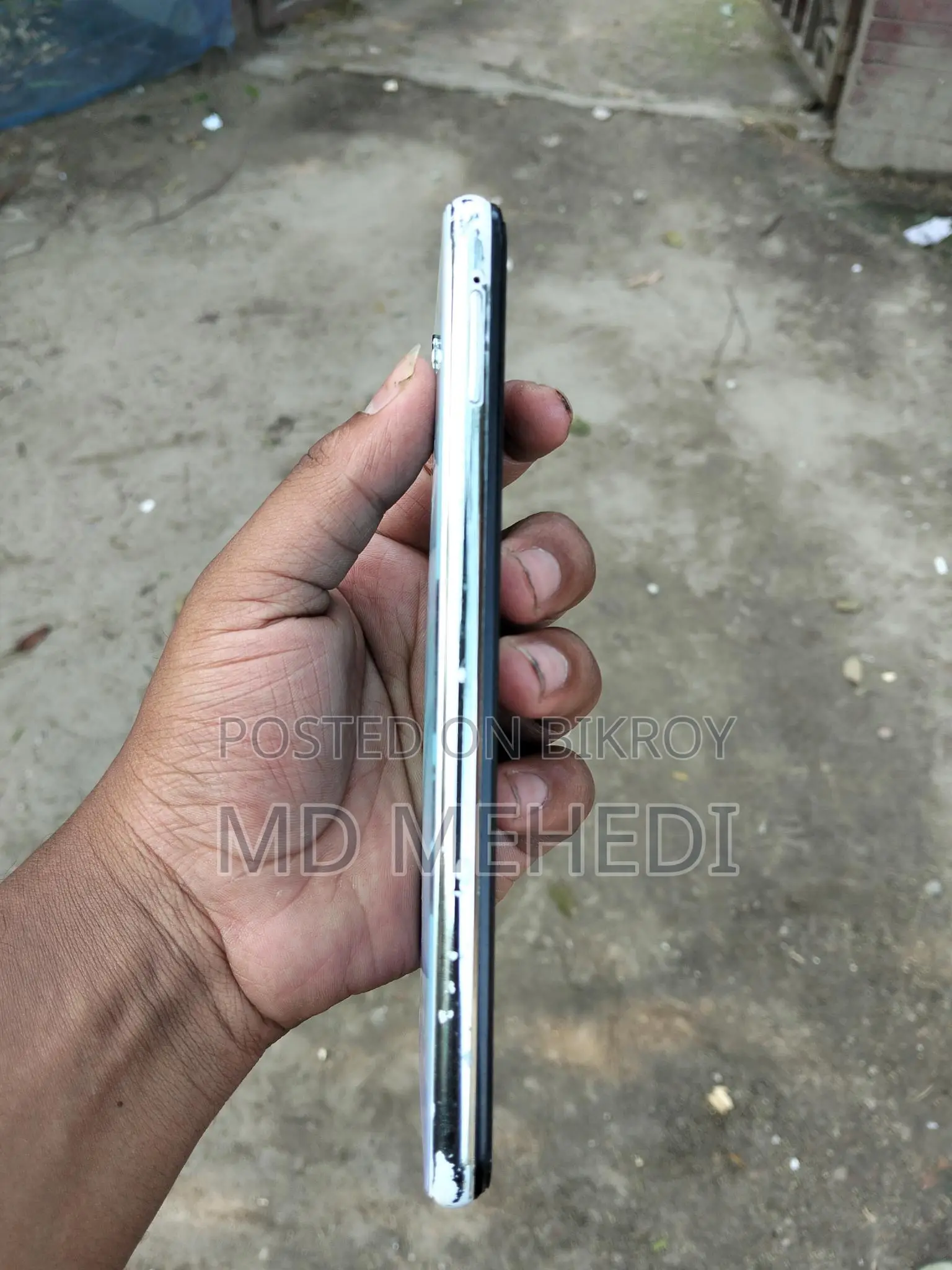Vivo Y11 6/128 (Used)