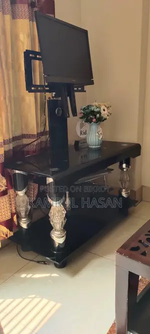 টিবি স্টার্ন