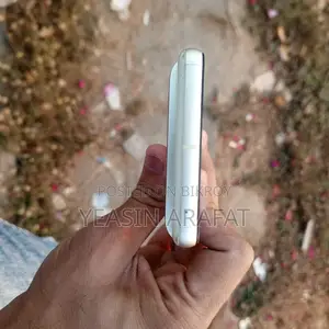 Google Pixel 7 . (Used)