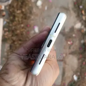 Google Pixel 7 . (Used)