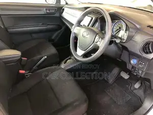 Toyota Axio EX 2021