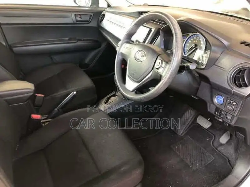Toyota Axio EX 2021