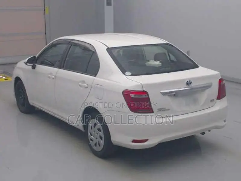 Toyota Axio EX 2021