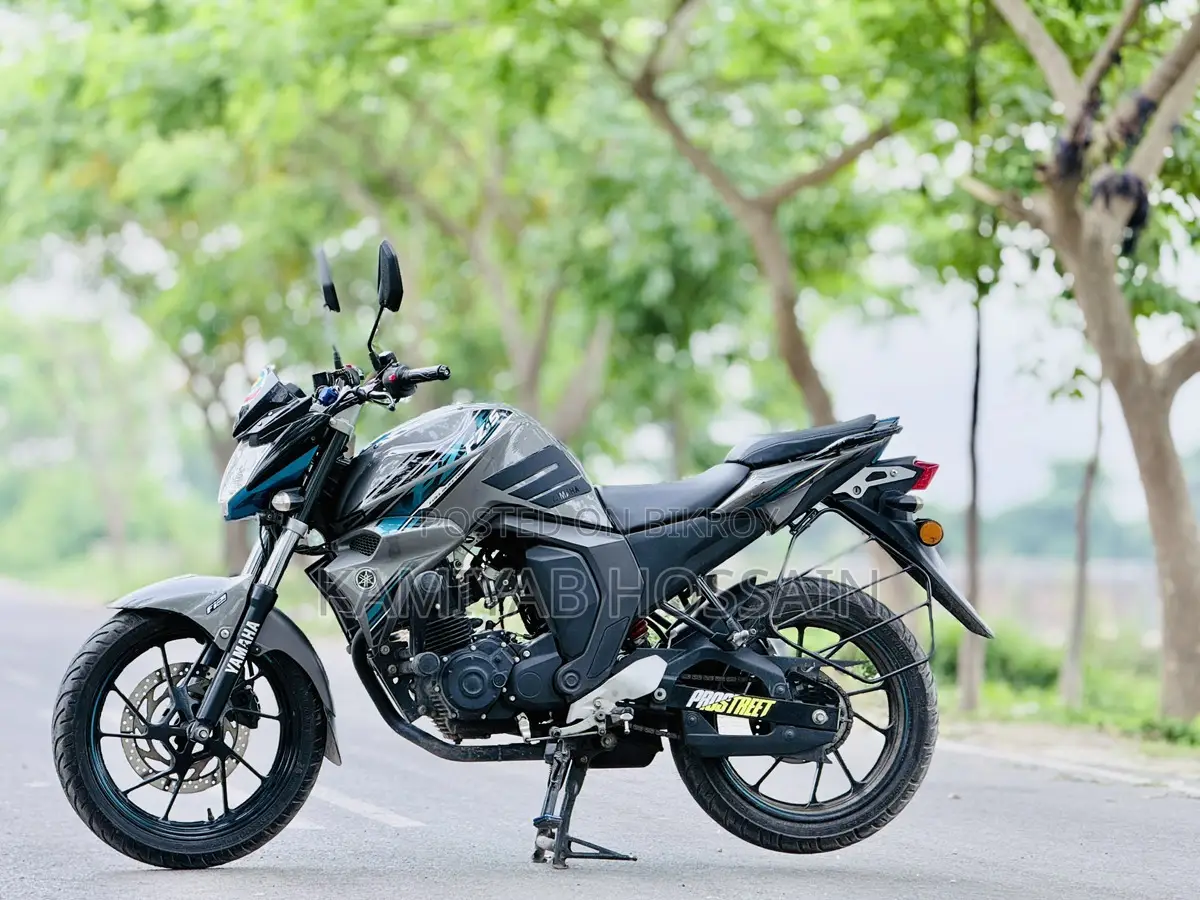 Yamaha FZs V2 . 2024