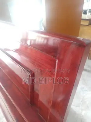মেহগনি কাঠের খাট একদম নতুন