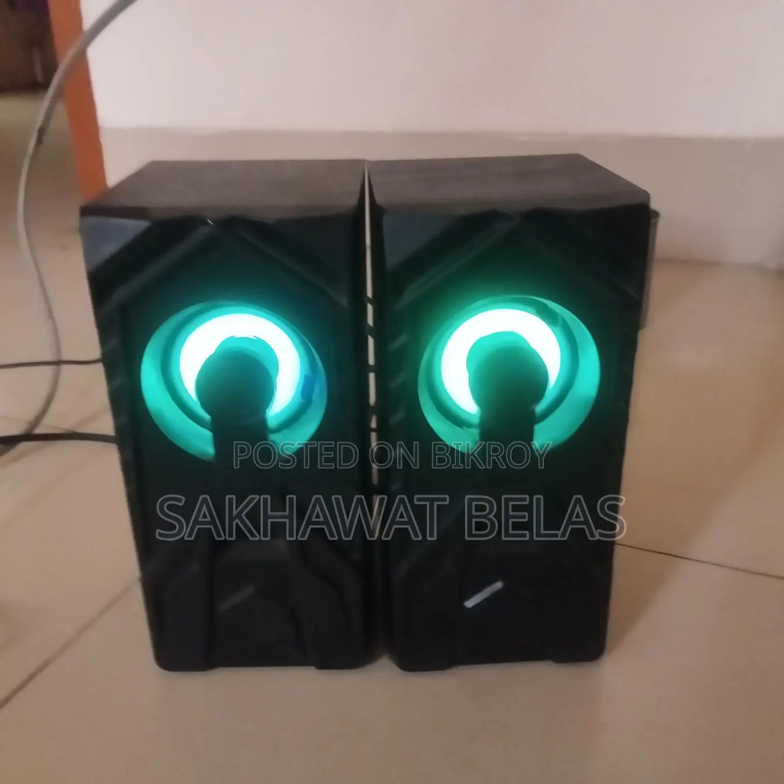 Rgb-speaker