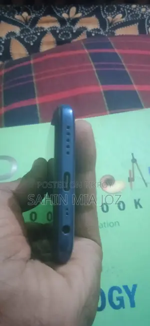 Xiaomi Redmi 8 4/64 (Used)