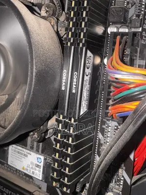 Ryzen 3 3200g 16gb ram desktop pc