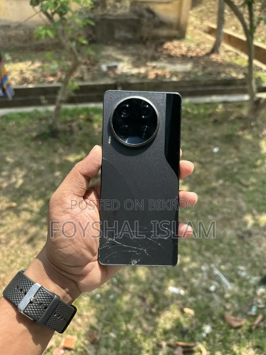 Tecno Camon 30 (Used)