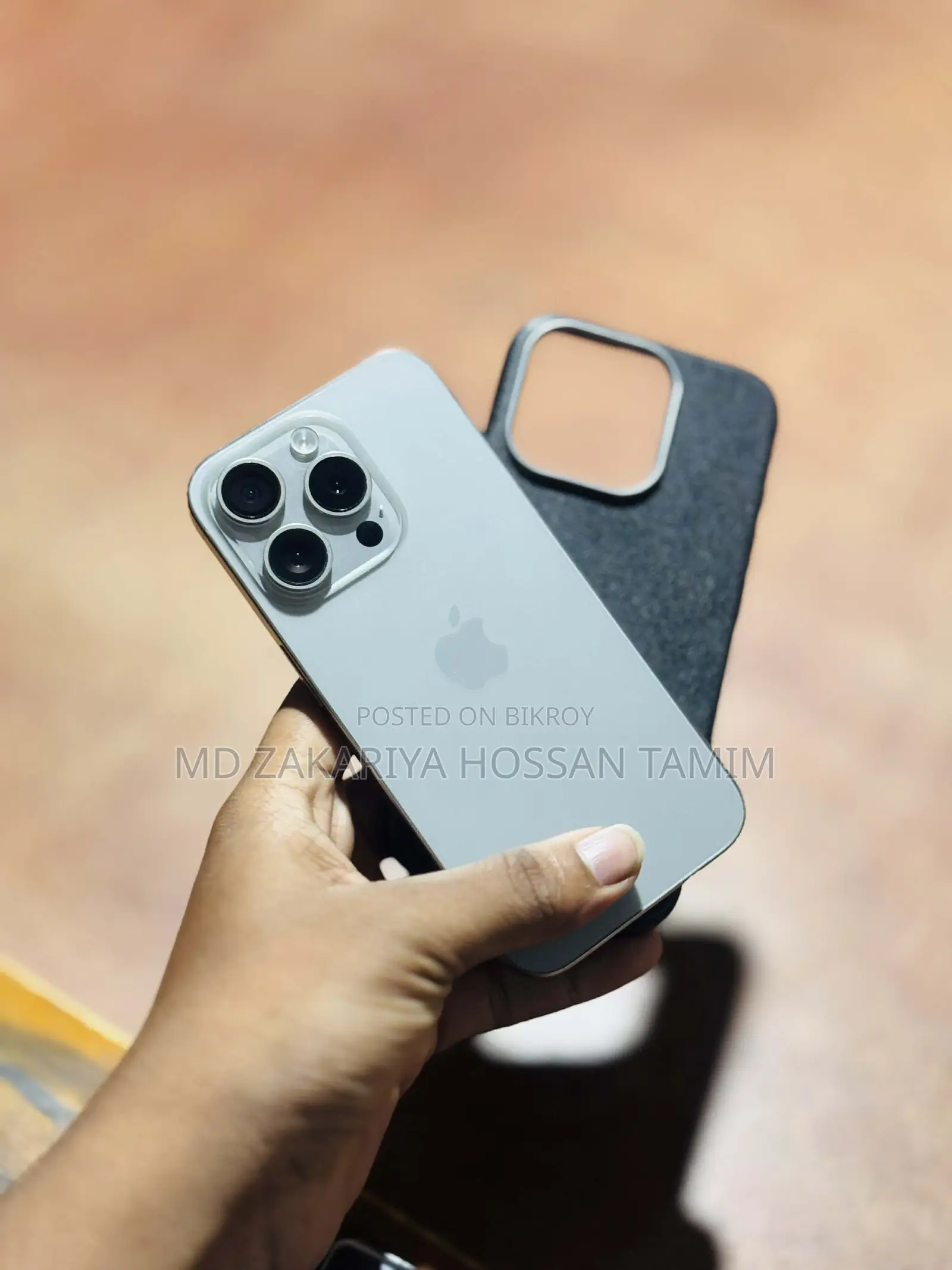 Apple iPhone 15 Pro (Used)