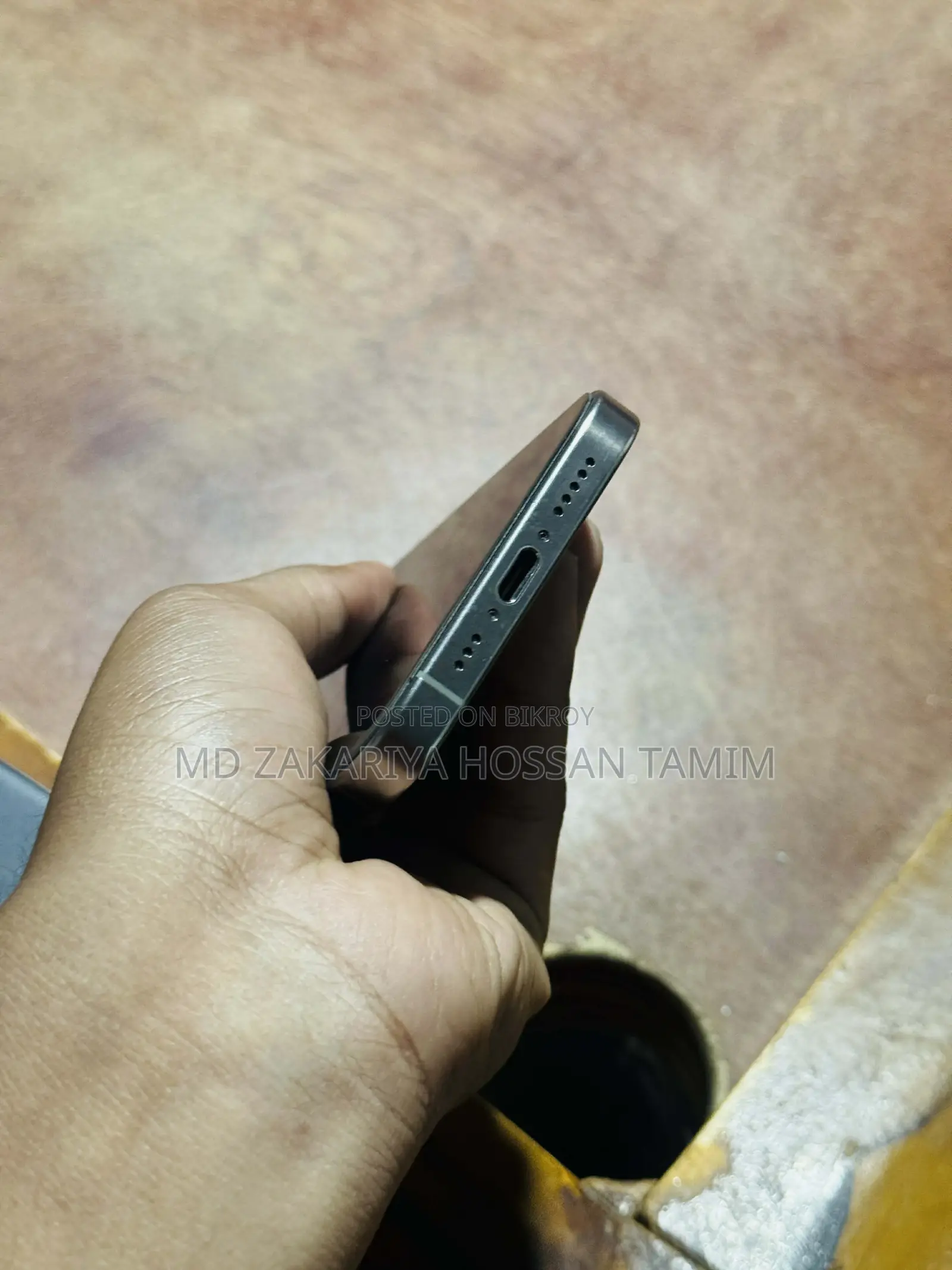 Apple iPhone 15 Pro (Used)