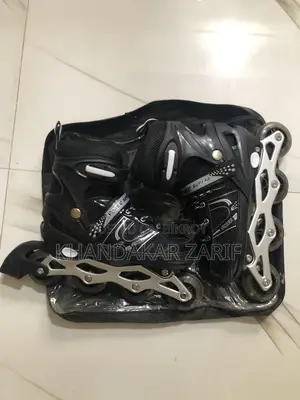 স্কেটবোর্ড জুতা