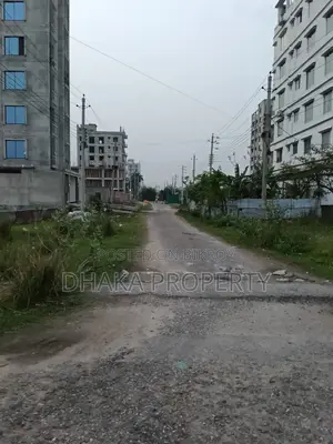 60ft 3 Katha Metro Station East-Sector-17/D