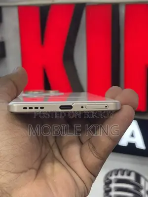 Realme 15 pro 5G (8-256) (Used)
