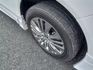 Toyota Harrier Hybrid 2023