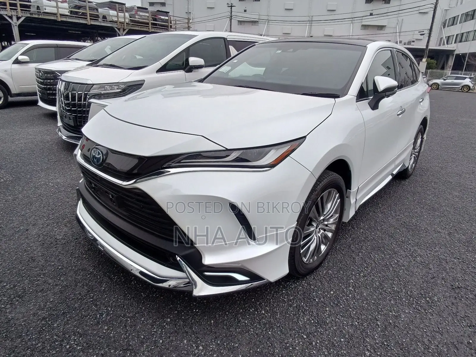 Toyota Harrier Hybrid 2023