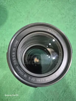 Canon 18-135mm USM Lens f/3.5-5.6