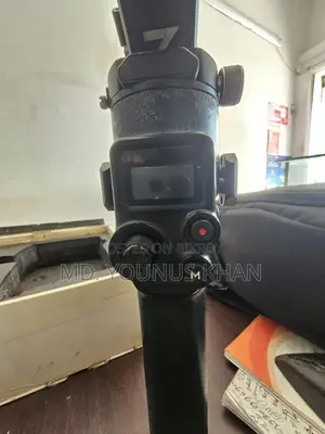 Dji rsc 2 গিমবেল।