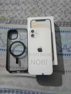 Apple iPhone 12 (Used)