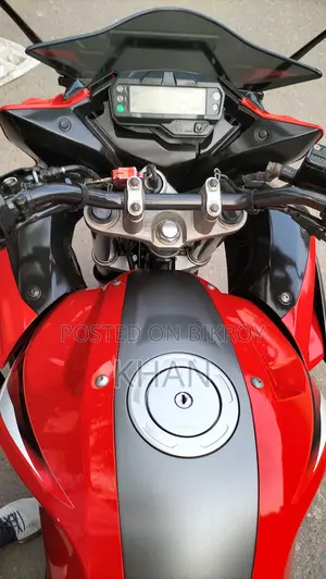 Yamaha Fazer V-2 2016