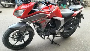 Yamaha Fazer V-2 2016