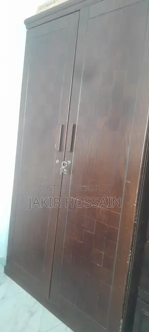 আলমারি বিক্রির জন্য