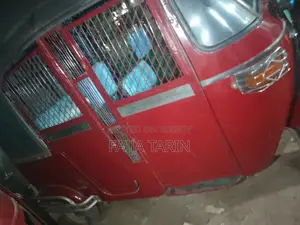 সিএনজি গাড়ি