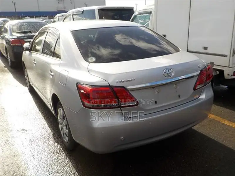 Toyota Premio F Package 2020