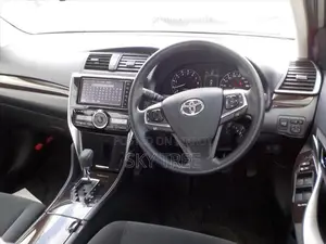 Toyota Premio F Package 2020