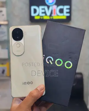 iQOO Z9s 8/128 Full Box (Used)