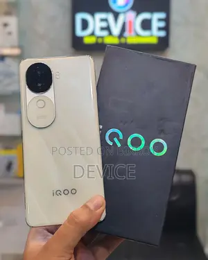 iQOO Z9s 8/128 Full Box (Used)