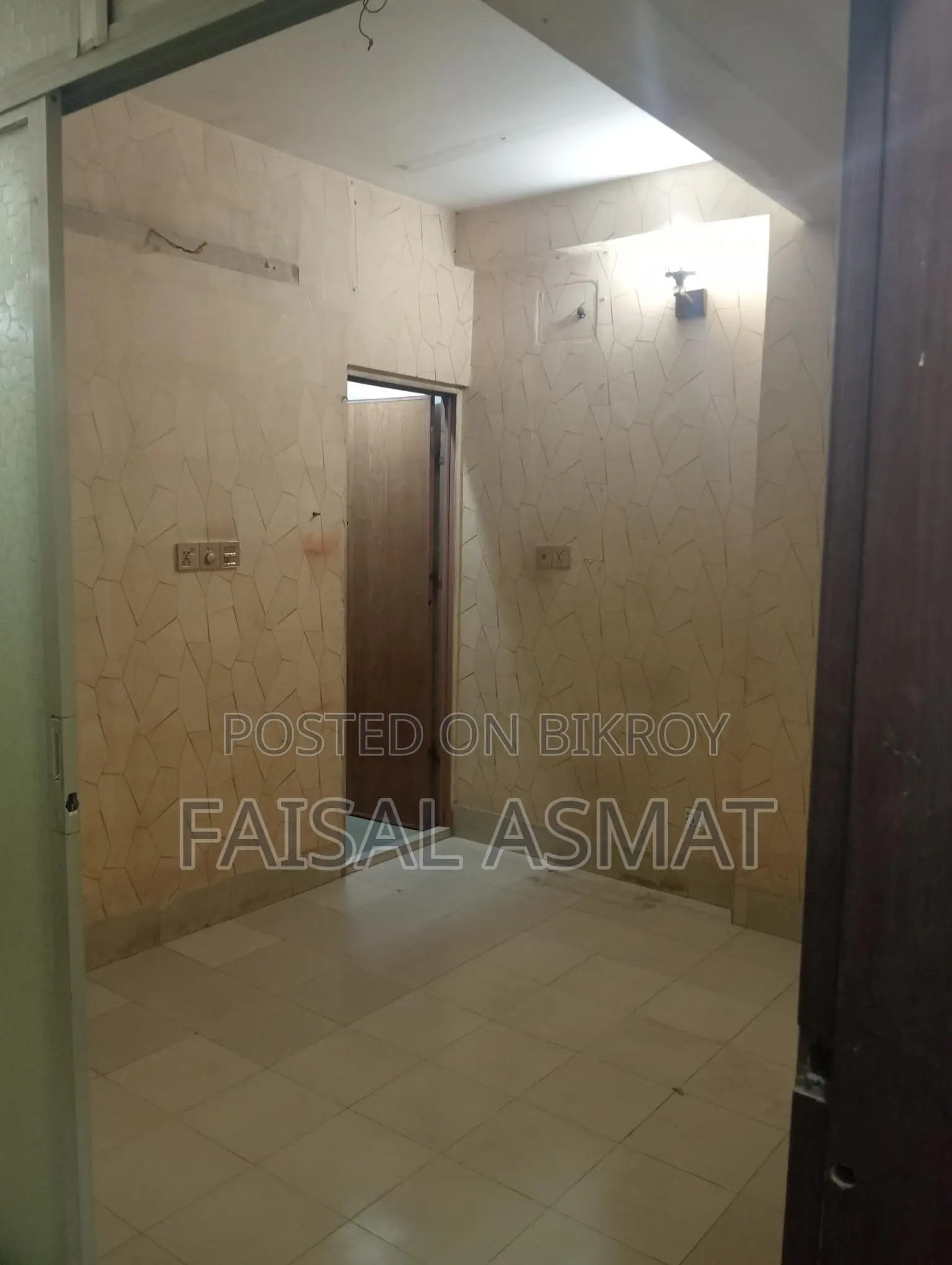 Office Room Rent 150 Sft. - Uttara