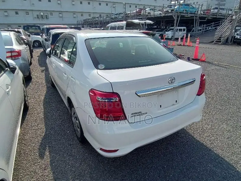 Toyota Axio EX NON HYBRID 2020