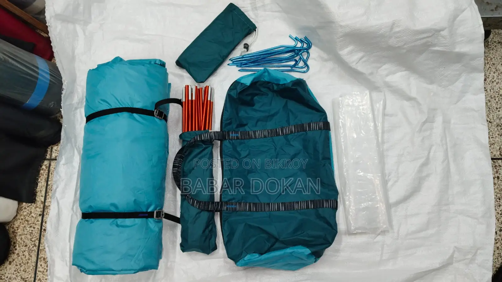 Double Layer Waterproof 3-Person Tent