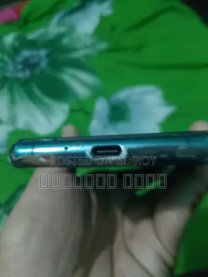 Sony SoGo5 (Used)