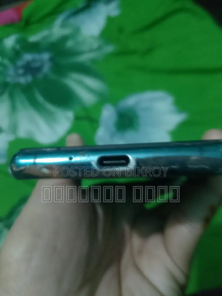 Sony SoGo5 (Used)