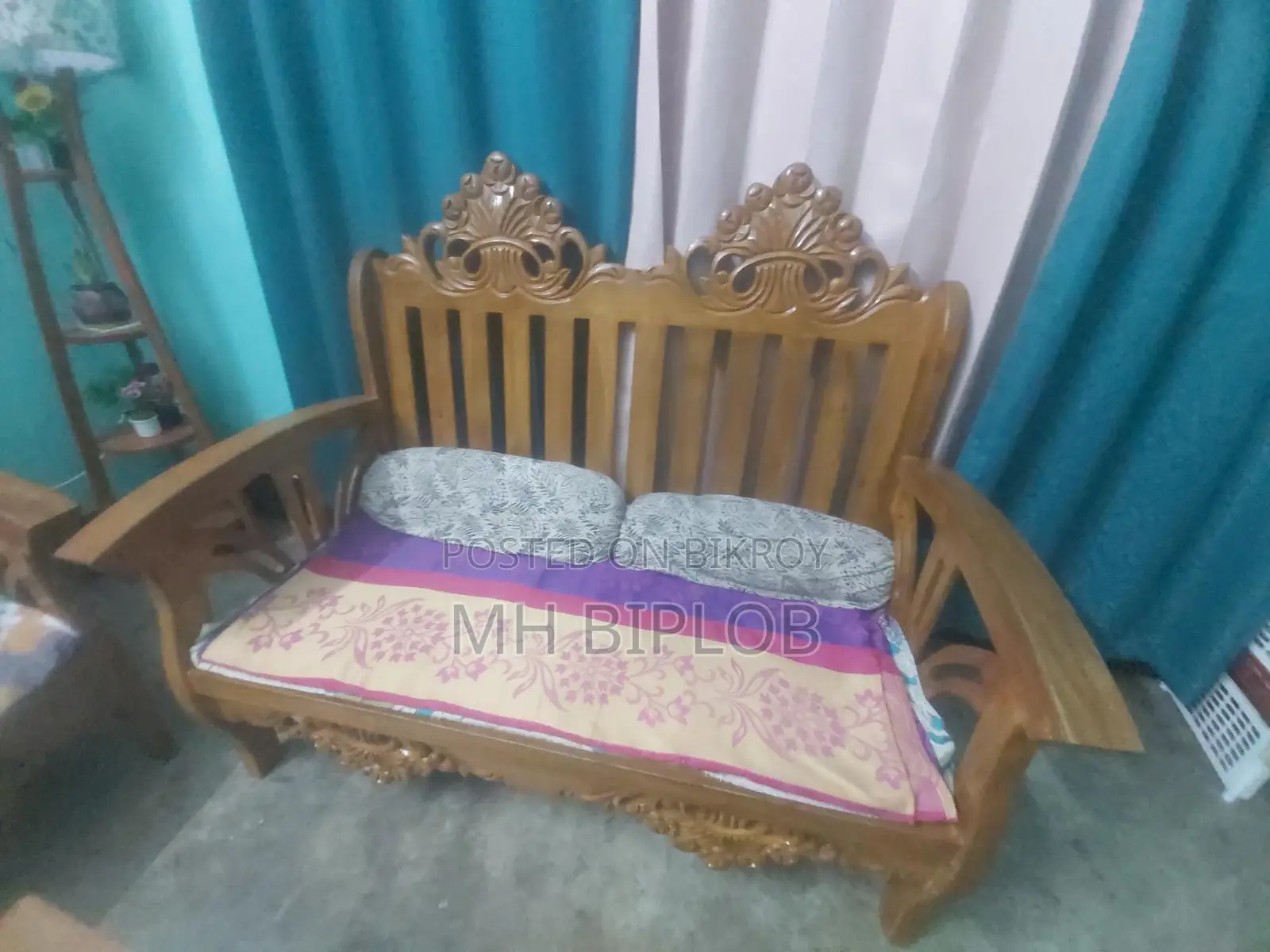 Sofa for Sale