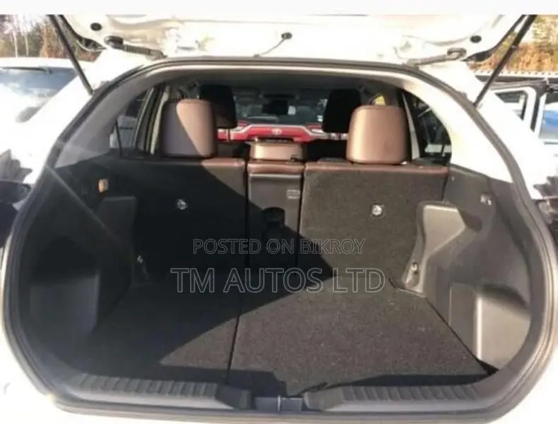 Toyota Yaris Cross Z PKG , 4.5 PEARL 2021