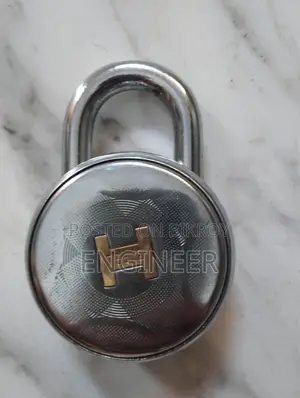 Hilam Tarzan Lock
