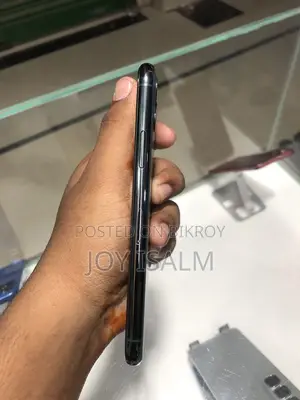 Apple iPhone 11 Pro (Used)