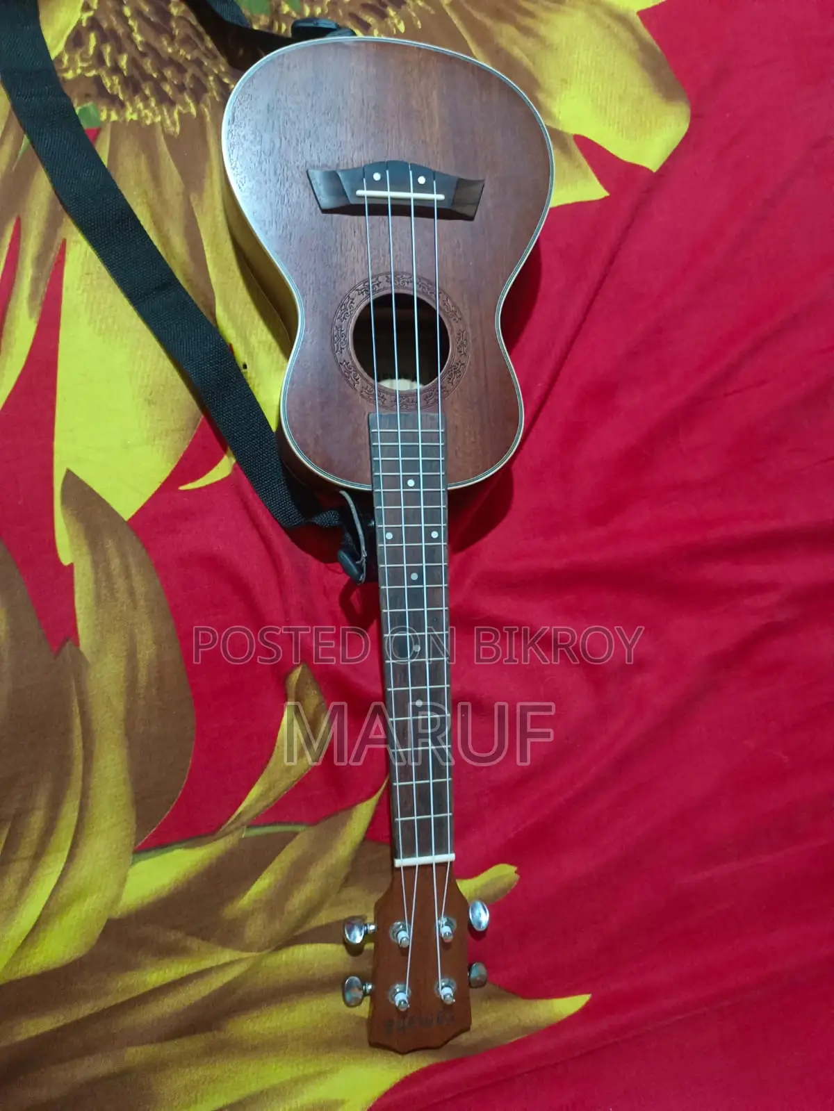 গিটার বিক্রয়ের জন্য
