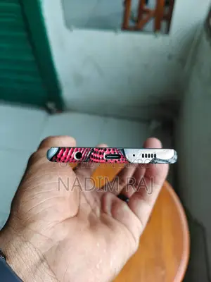 Samsung Galaxy S10 (Used)