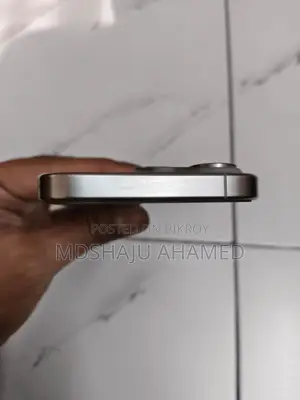 Apple iPhone 15 Pro (Used)